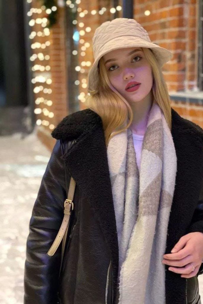 вип эскорт от  Ульяна Питер