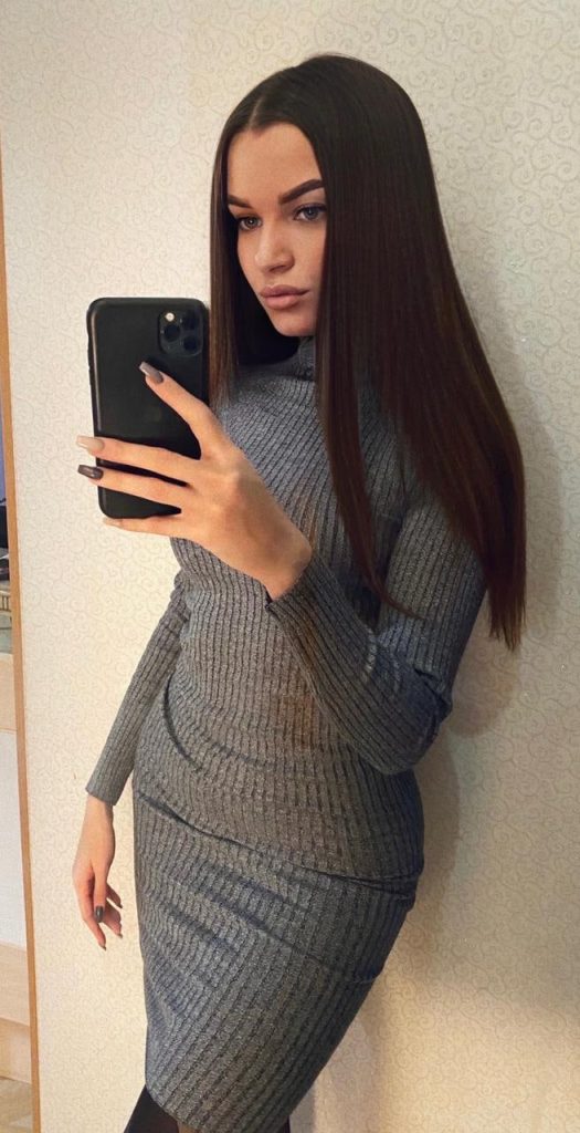 вип эскорт от  Тая работает в Питере