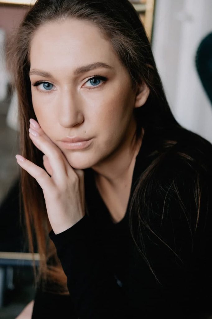 Ночной эскорт от Виктория в Питере