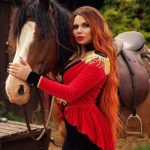 вип эскорт от  Василиса работает в Питере